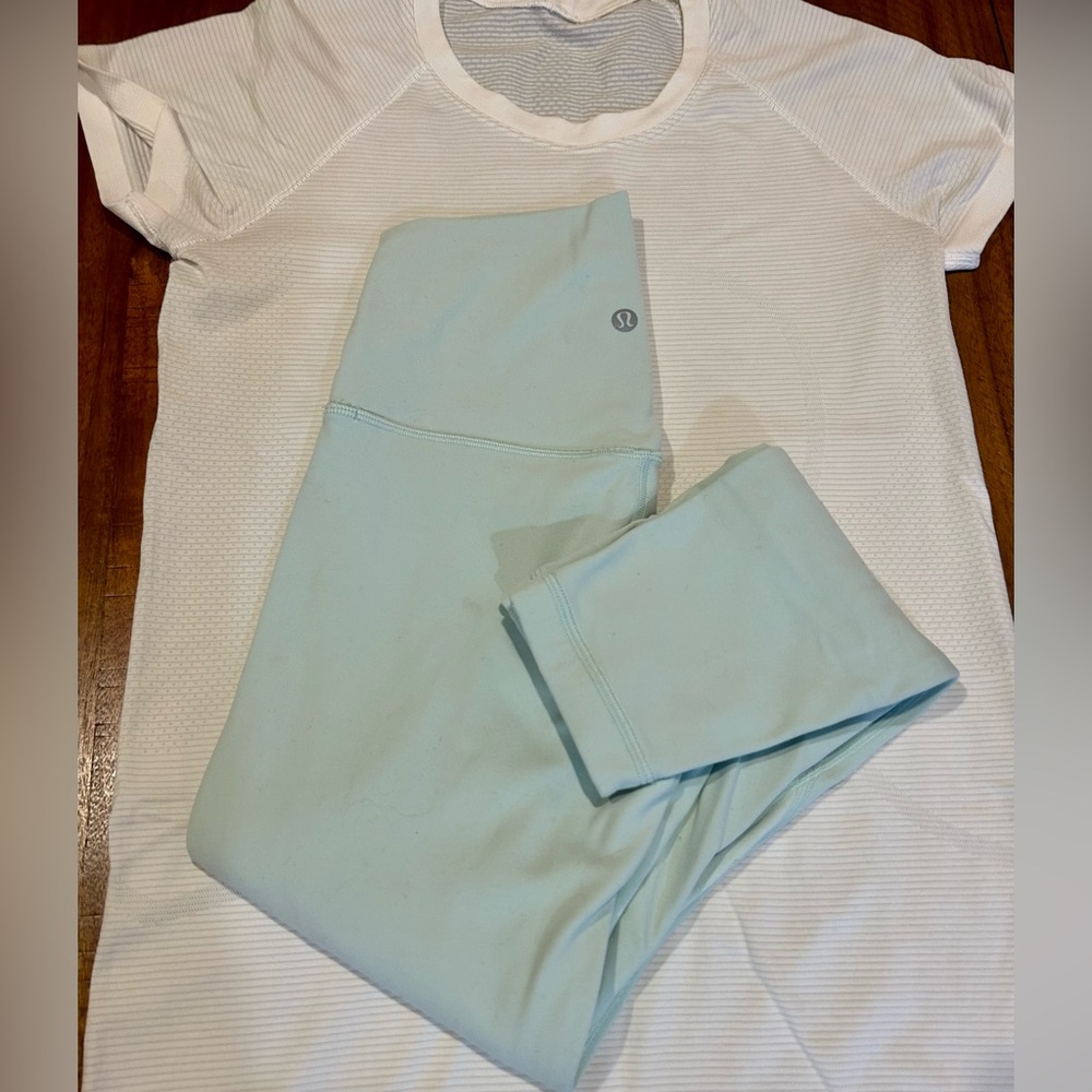 Lululemon ALIGN size 4 in powder blue LIKE NEW